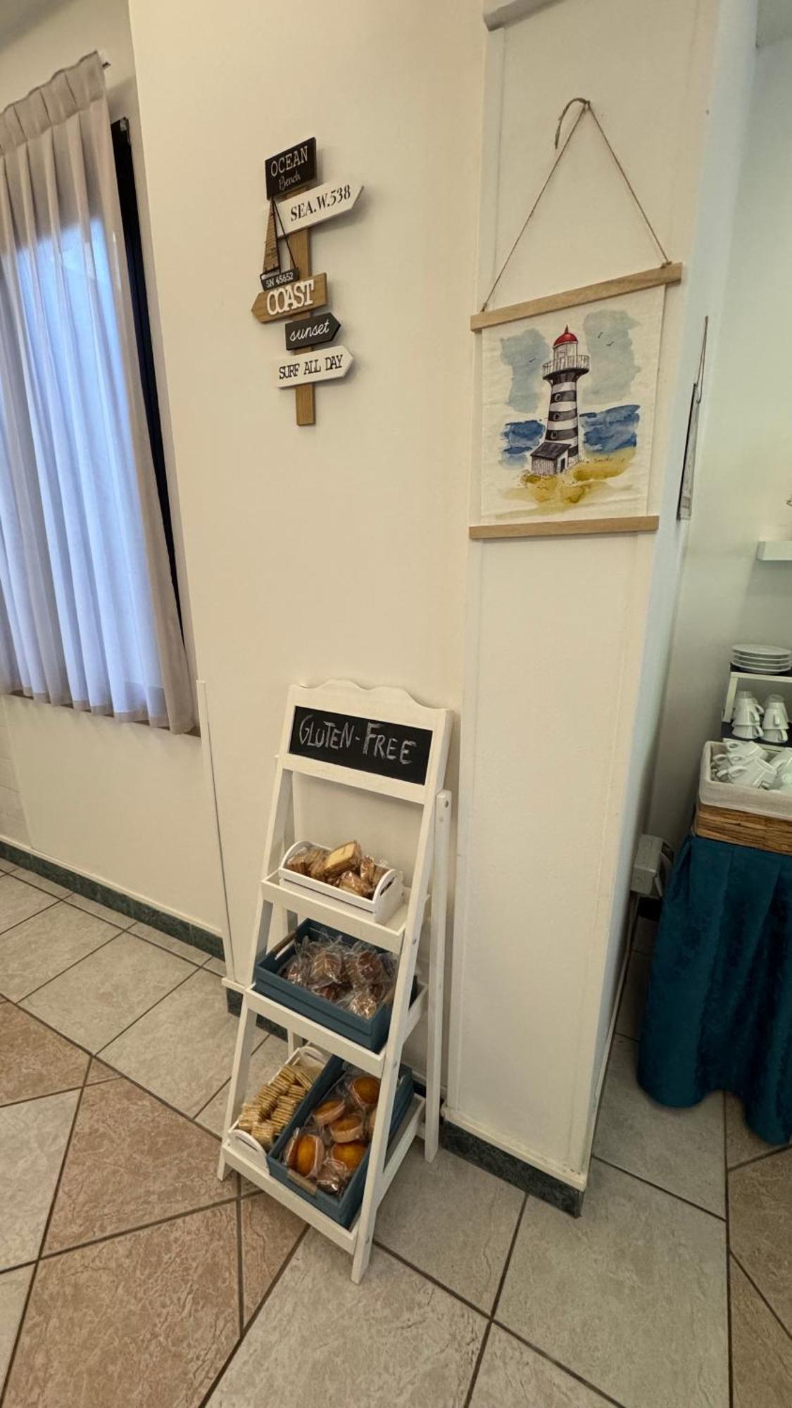 Hotel Oltremar B&B カットーリカ エクステリア 写真